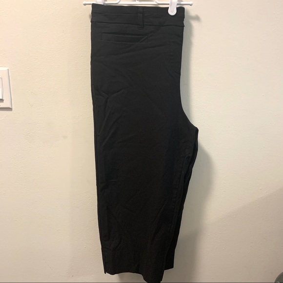 Universal Fit Savvy Black Capris Pant. Sz 20 - Picture 4 of 5